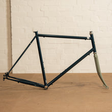 Load image into Gallery viewer, 72 - Classic Lightweight frameset (Large)
