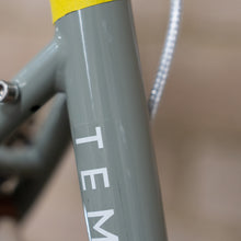 Load image into Gallery viewer, 93 - Step Through Lightweight (Small)
