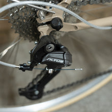 Load image into Gallery viewer, 96 - Classic Lightweight (Medium)
