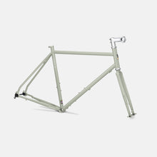 Load image into Gallery viewer, 76/77 - Adventure Disc Frameset (Medium)
